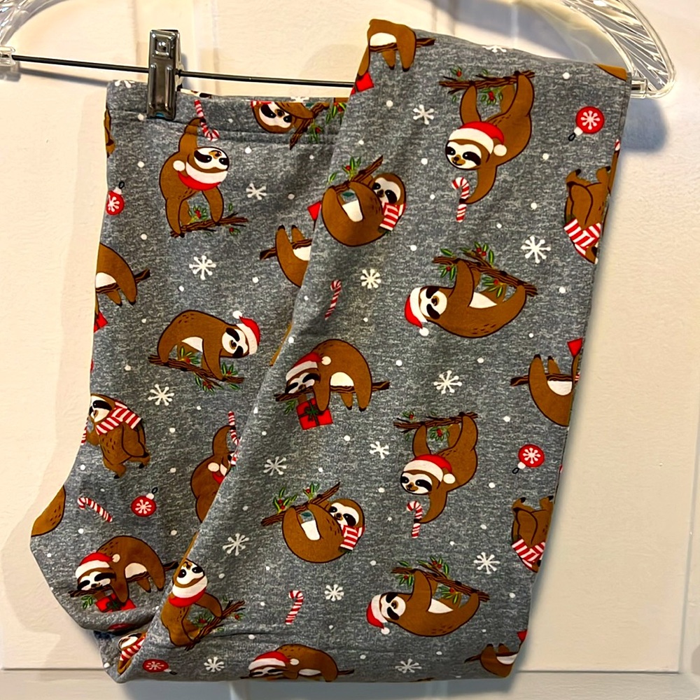 NWOT 🦥🎄 TIME & TRU GRAY WINTER HAT SLOTH FLEECE LINED LEGGINGS Women’s XXL 20